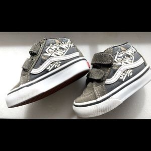 Limited edition camo Vans!